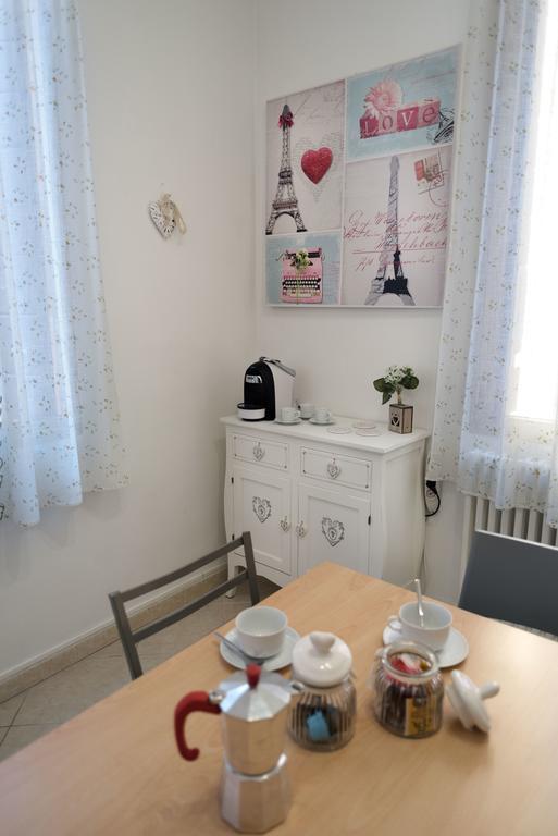 Apartament Venezia Biennale Bianco & Rosso Zewnętrze zdjęcie