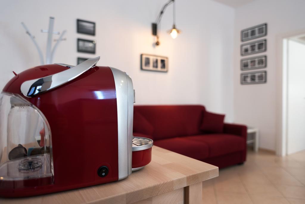 Apartament Venezia Biennale Bianco & Rosso Zewnętrze zdjęcie