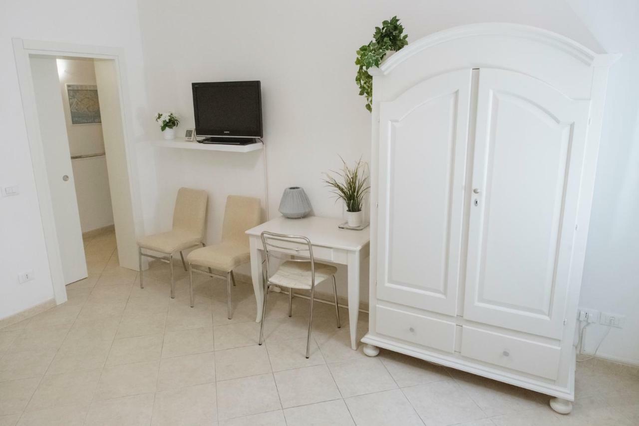 Apartament Venezia Biennale Bianco & Rosso Zewnętrze zdjęcie